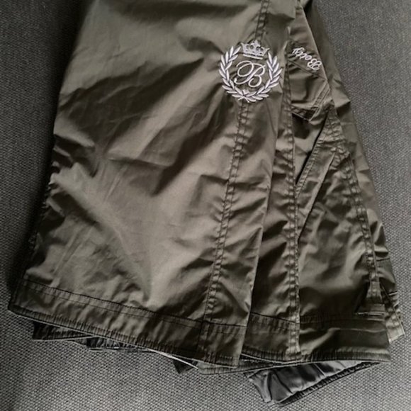 Betty Rides Black Snowboarding Pants - Picture 3 of 4